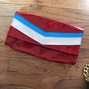 BB Dakota Vinyl Clutch